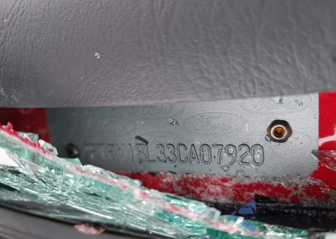 2003 Ford F-150 Lariat/Xl/Xlt z USA, uszkodzony, nr VIN 2FTRX18L33CA07920